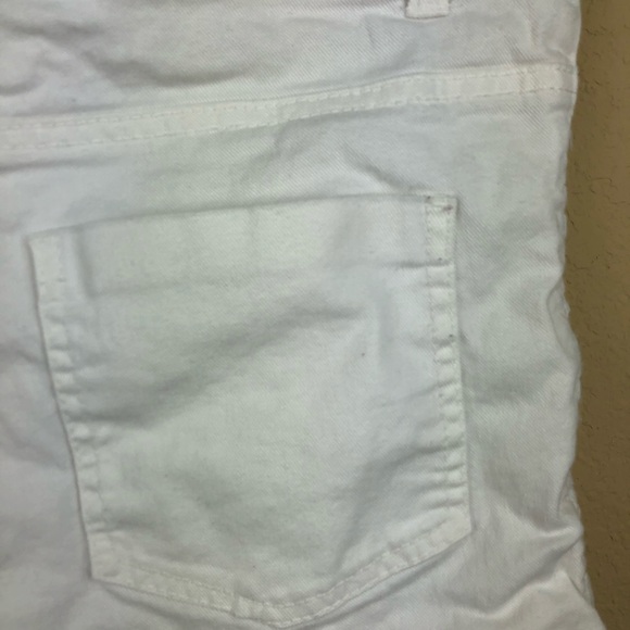 H&M Womens Shorts, White Lace Size 10 - Picture 7 of 8